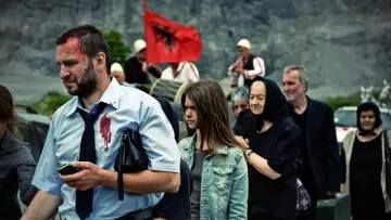 Zasłona do filmu "Enklawa" #1523693