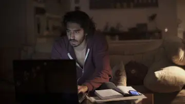 Zasłona do filmu "Lion. Droga do domu" #658373