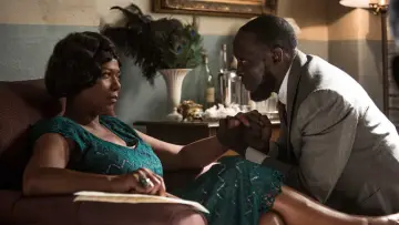 Zasłona do filmu "Bessie" #467109