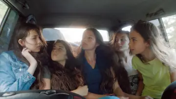 Zasłona do filmu "Mustang" #187310