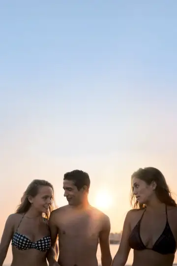 Plakat do filmu "Mektoub. Moja miłość: Pieśń pierwsza" #433036