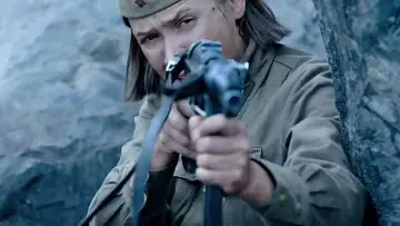 Zasłona do filmu "Tak tu cicho o zmierzchu..." #446791
