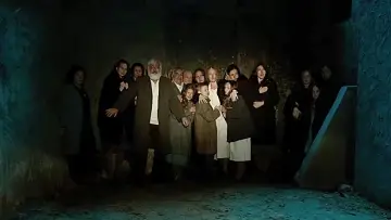Zasłona do filmu "Tak tu cicho o zmierzchu..." #446798