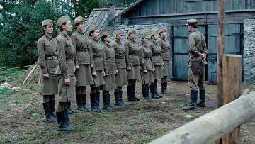 Zasłona do filmu "Tak tu cicho o zmierzchu..." #446803