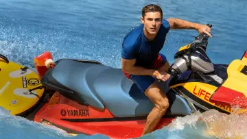 Zasłona do filmu "Baywatch. Słoneczny patrol" #467317