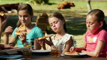 Zasłona do filmu "Cuda z nieba" #217676
