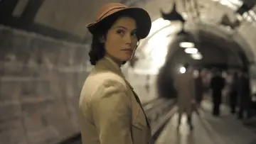 Zasłona do filmu "Zwyczajna dziewczyna" #269694