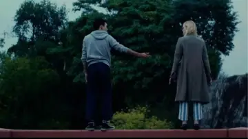 Zasłona do filmu "Wszystkie jasne miejsca" #937526