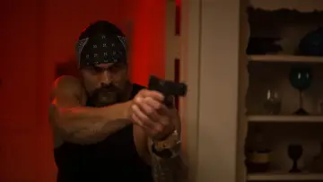 Zasłona do filmu "Jak dogryźć mafii" #329790