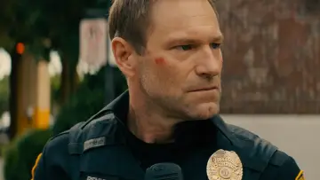 Zasłona do filmu "Krytyczna godzina" #345629