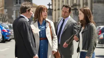 Zasłona do filmu "Zacne rodziny" #1854669