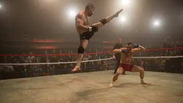 Zasłona do filmu "Champion 4: Walka o honor" #168949