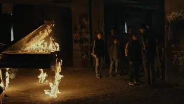 Zasłona do filmu "Tygrysy się nie boją" #408991