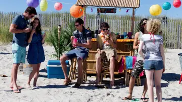 Zasłona do filmu "Cicha woda" #428556