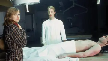 Zasłona do filmu "Betty - Schön wie der Tod" #1156821
