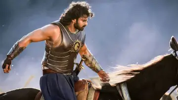 Zasłona do filmu "బాహుబలి 2: ది కన్ క్లూజన్" #218479