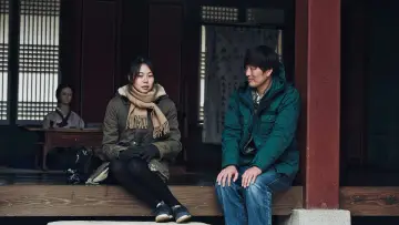 Zasłona do filmu "지금은맞고그때는틀리다" #950417