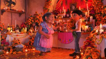 Zasłona do filmu "Coco" #479703