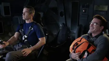 Zasłona do filmu "Marsjańska ziemia" #492363