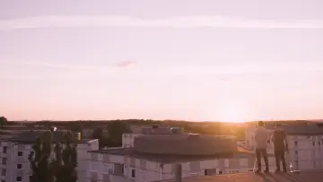 Zasłona do filmu "Nastolatki" #673571