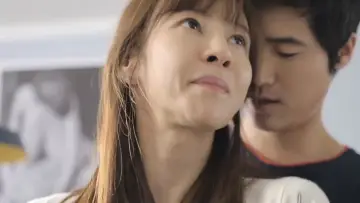 Zasłona do filmu "젊은엄마: 내 나이가 어때서" #338414