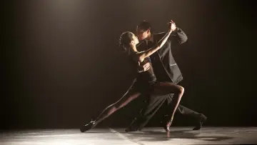 Zasłona do filmu "Un tango más" #1867072
