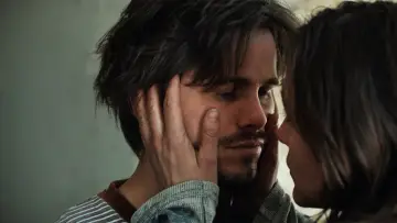 Zasłona do filmu "Gasnące iskry" #1840269