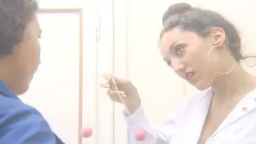 Zasłona do filmu "Stringimi forte i polsi" #1035366