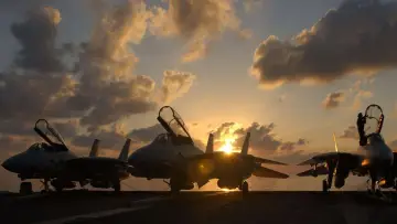 Zasłona do filmu "Top Gun: Maverick" #553425