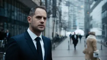Zasłona do filmu "Ciemna strona księżyca" #1872956