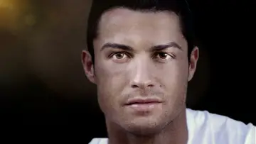 Zasłona do filmu "Ronaldo" #1840110