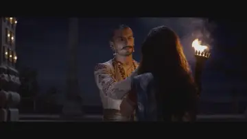 Zasłona do filmu "बाजीराव मस्तानी" #382947