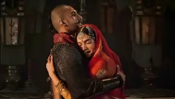 Zasłona do filmu "बाजीराव मस्तानी" #856308