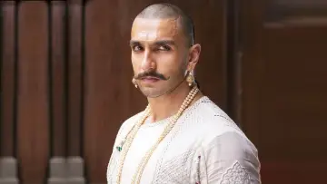 Zasłona do filmu "बाजीराव मस्तानी" #856317