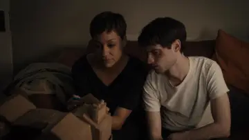 Zasłona do filmu "Resztki" #500355
