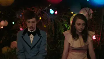 Zasłona do filmu "Uśpiona dziewczyna" #485655
