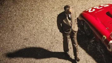 Zasłona do filmu "Ferrari" #189431