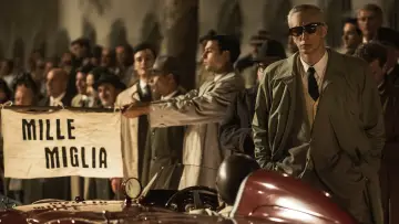 Zasłona do filmu "Ferrari" #189443