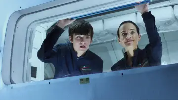 Zasłona do filmu "Między Nami Kosmos" #242361