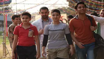 Zasłona do filmu "Dangal" #182509