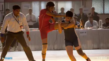 Zasłona do filmu "Dangal" #182517