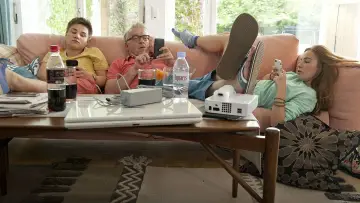 Zasłona do filmu "Ratunku, jesteśmy offline!" #1144727