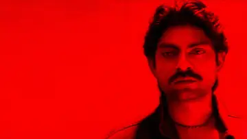 Zasłona do filmu "గాయం" #1148557