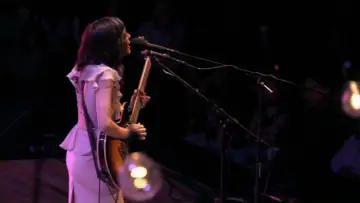 Zasłona do filmu "Natalia Lafourcade - Mujer Divina (Homenaje A Agustín Lara)" #1156241