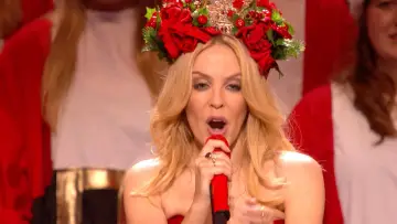Zasłona do filmu "Kylie Minogue: A Kylie Christmas Live at the Royal Albert Hall" #1573600