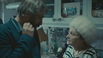 Zasłona do filmu "Sieranevada" #675174