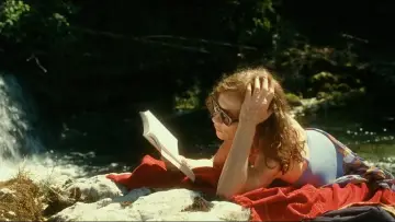 Zasłona do filmu "Co przynosi przyszłość" #1091980