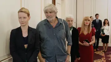 Zasłona do filmu "Toni Erdmann" #247833