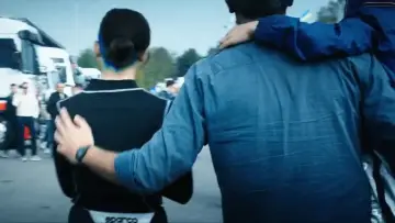 Zasłona do filmu "Veloce come il vento" #207533