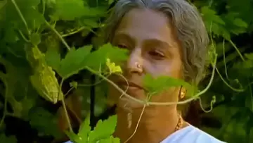Zasłona do filmu "ഒരു ചെറുപുഞ്ചിരി" #1621826